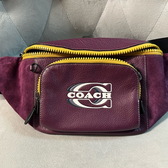 Limited Ed❌Coach Track Belt Bag In Colorblock🥳🥳❌❌ - Picture 5 of 16